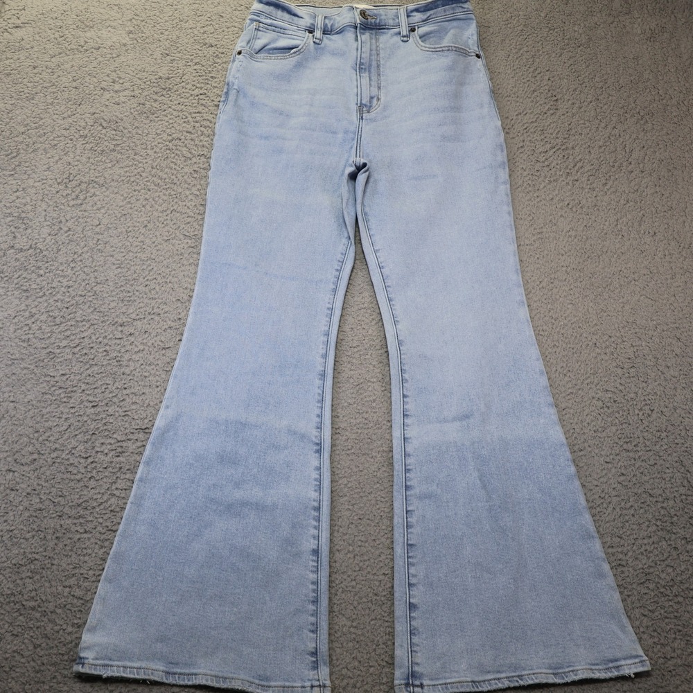 Abercrombie & Fitch The Flare Ultra High Rise Jeans Light Wash Size 29 8S Blue